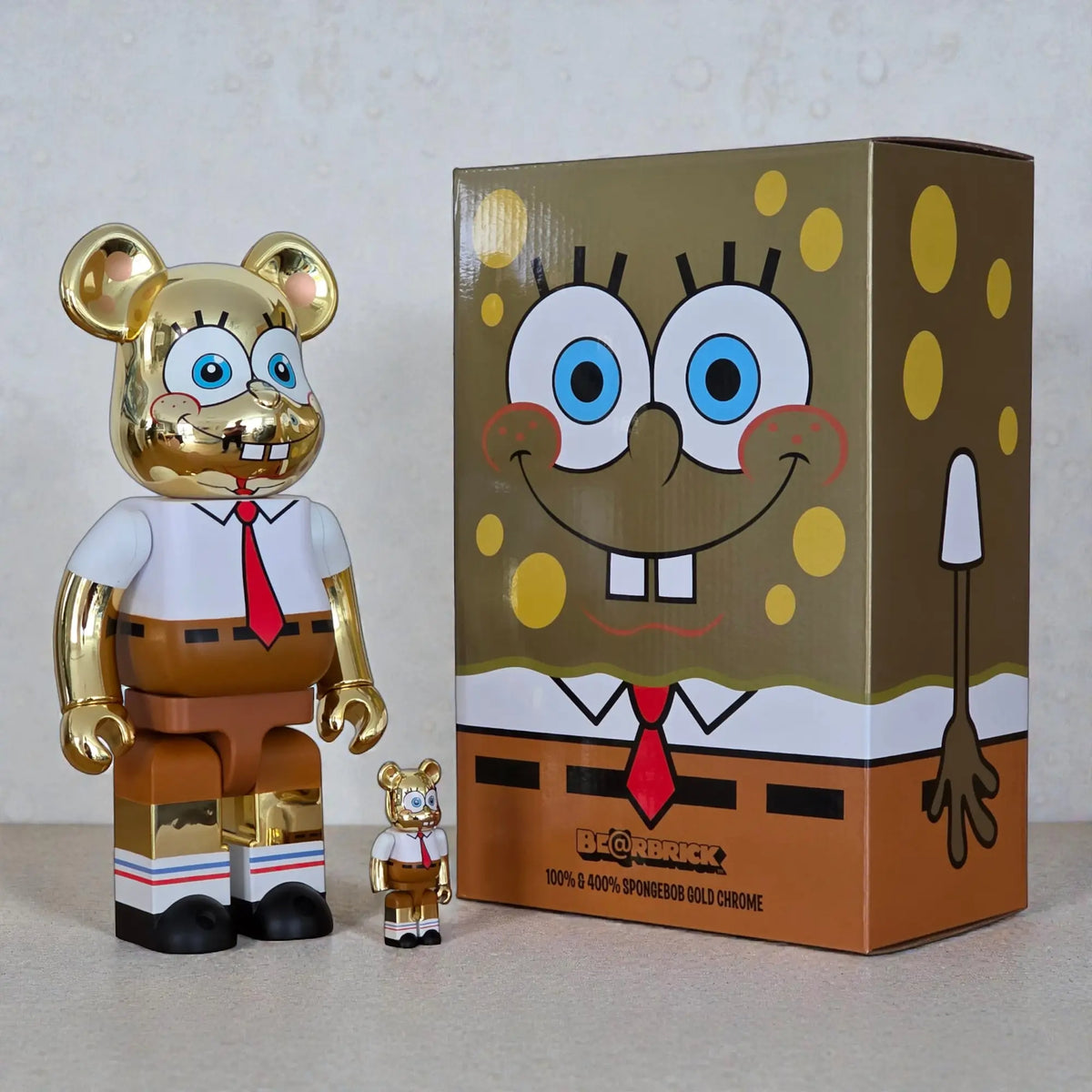 Bearbrick SpongeBob Gold Chrome Version 100%+400% mit Verpackung