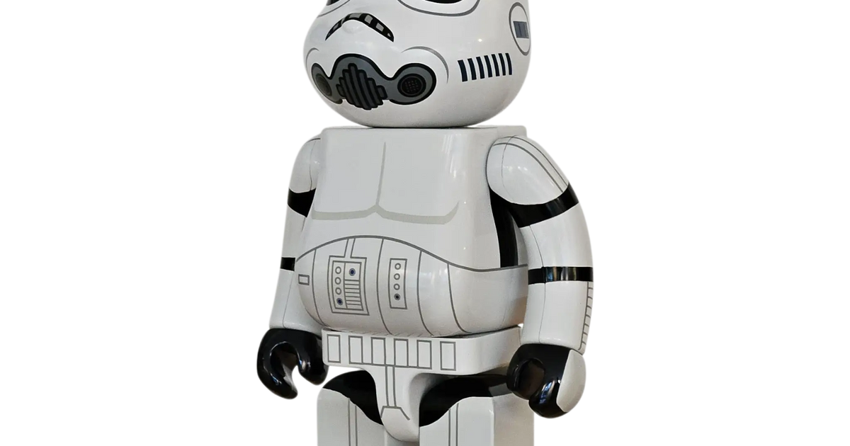 BE@RBRICK Stormtrooper Chrome Version 400% | MyBearBrick.de