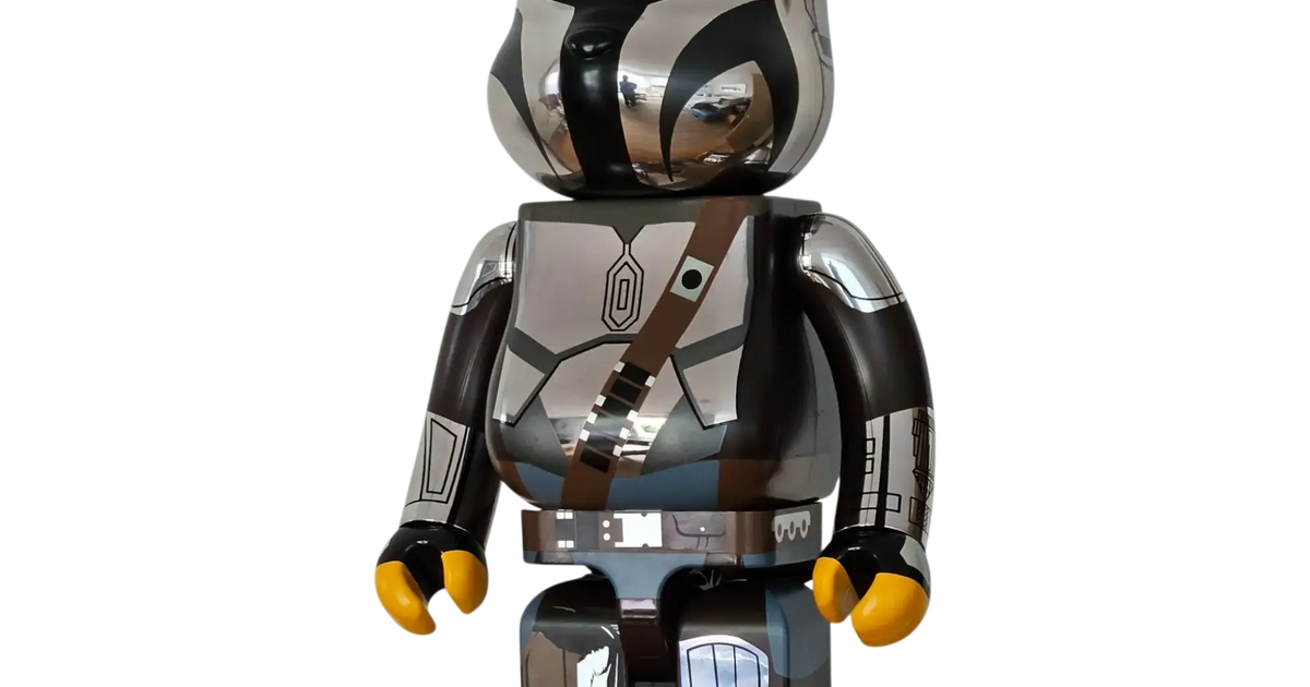 BE@RBRICK MANDALORIAN CHROME Ver.1000％ BE@RBRICK The Mandalorian Chrome Version 1000%
