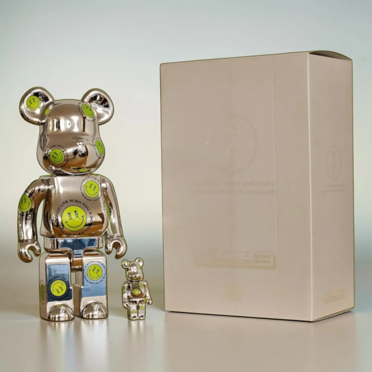 Bearbrick Wish You a Good Life NICKTHEREAL 100%+400% mit Verpackung