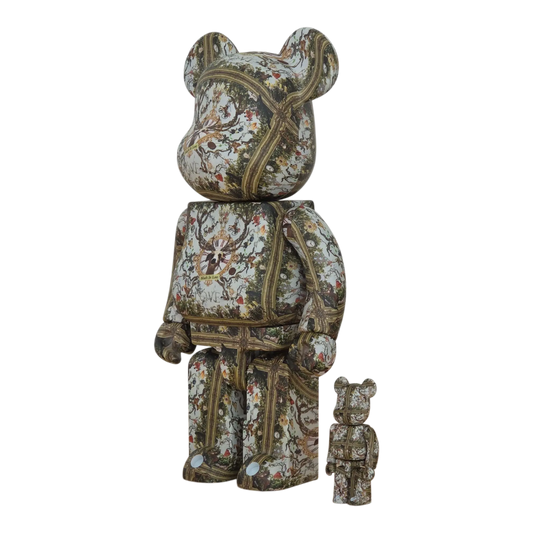 Bearbrick Yuuki Ogura "Much in Love" 100%+400% schräg
